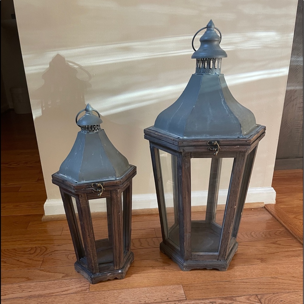 Pottery Barn Park Hill indoor outdoor /lanterns. LN